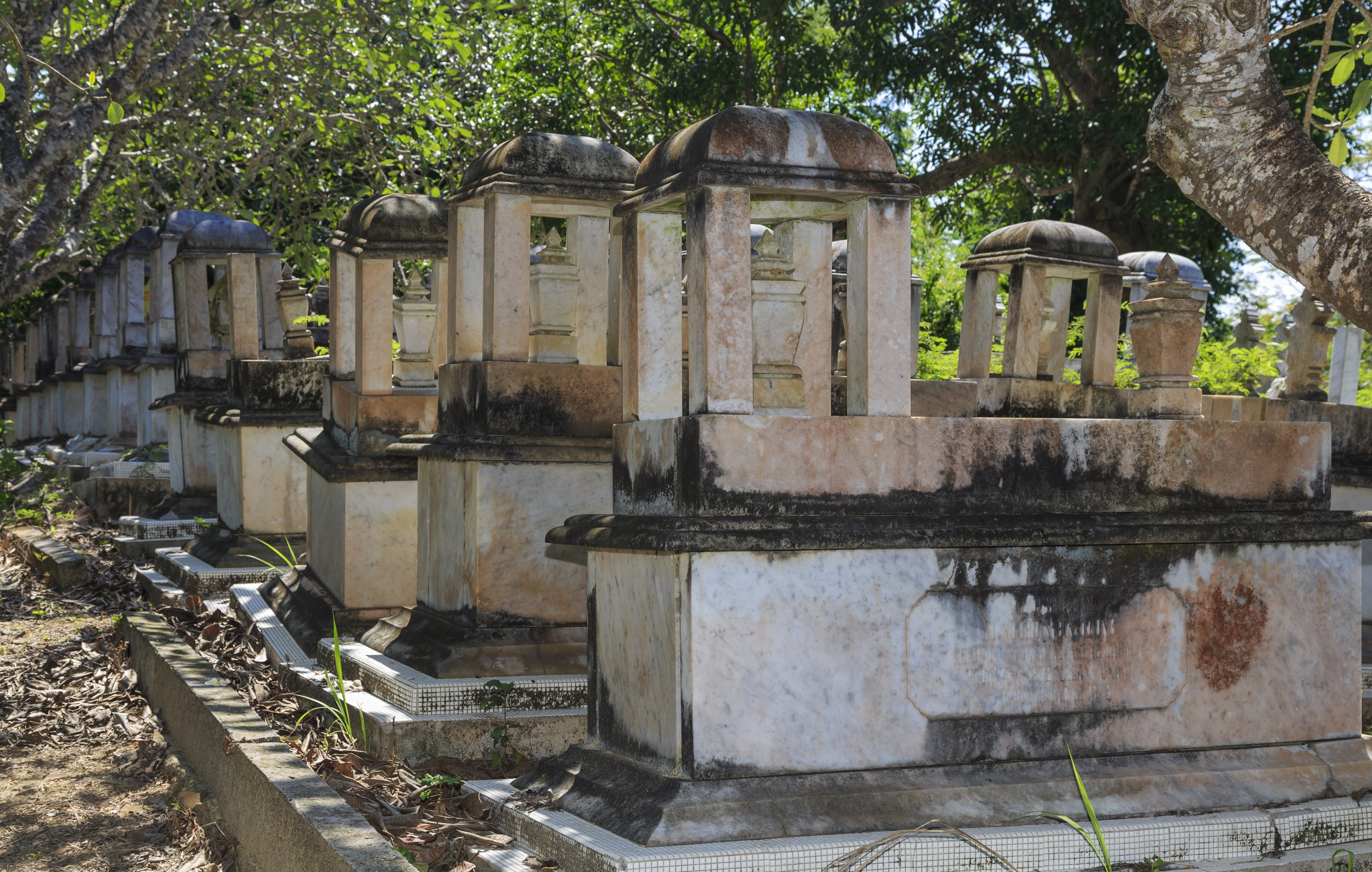 Limau-Limauan Sabah Islam-Cemetery-04