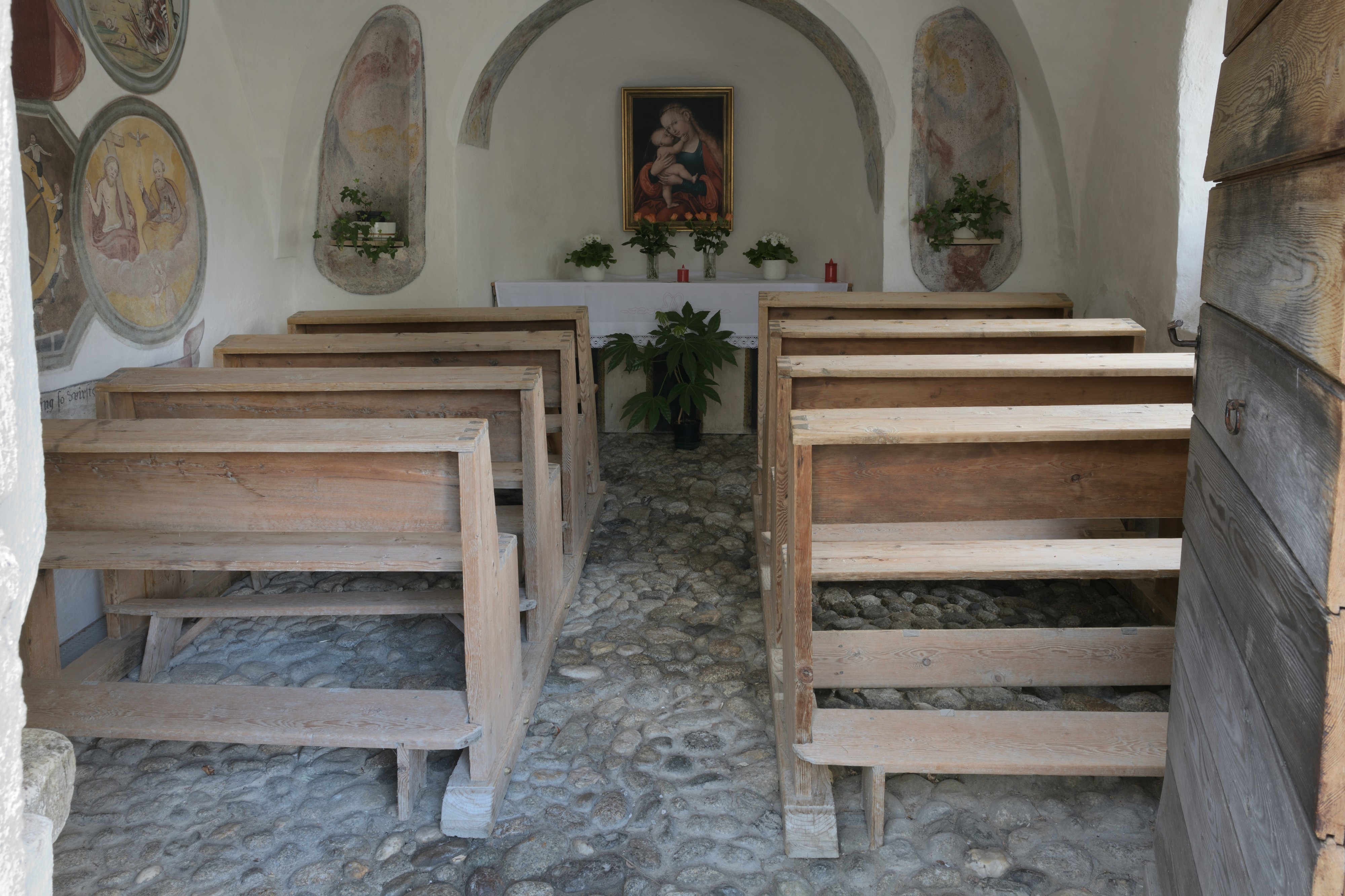 Sankt Valentin Kirche Friedhofskapelle innen Verdings Klausen