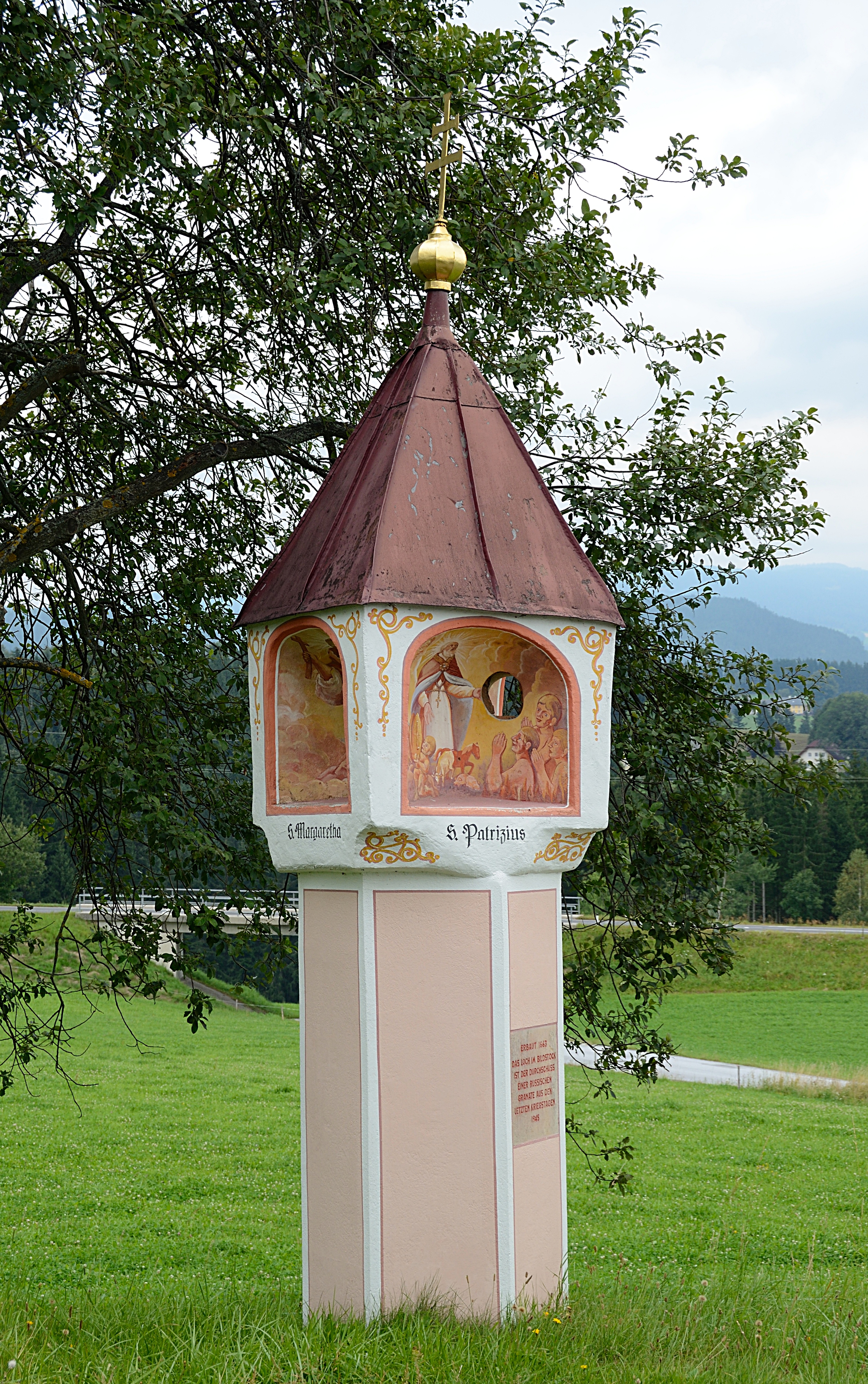 Wayside shrine, east of Wenigzell