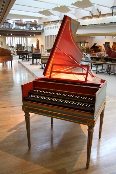 MIM French Harpsichord CN5715