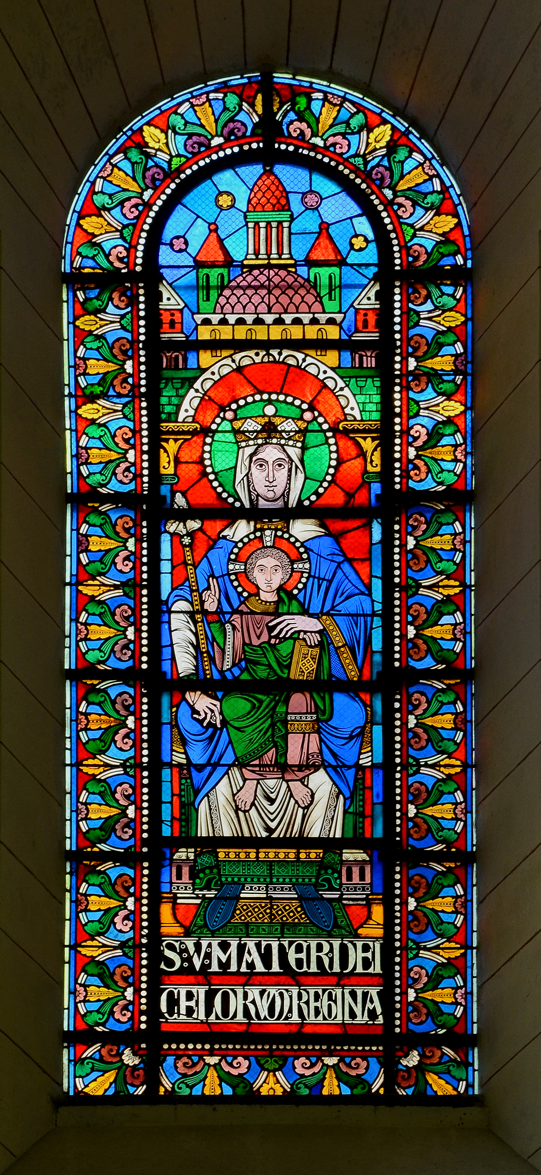 Angoulême 16 Cathédrale Vitrail Vierge 2014