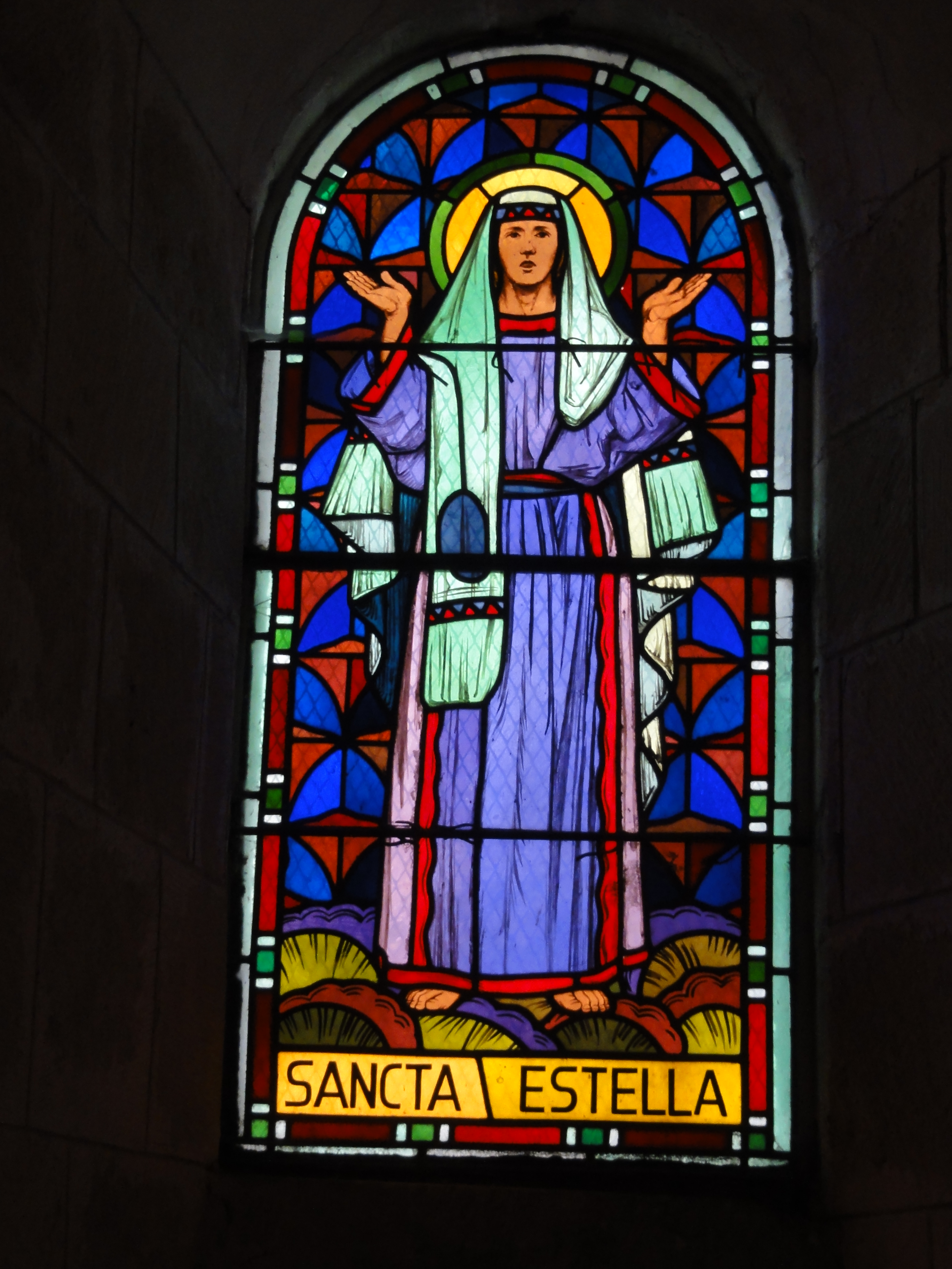 Basilique Saint-Eutrope de Saintes, vitrail 09