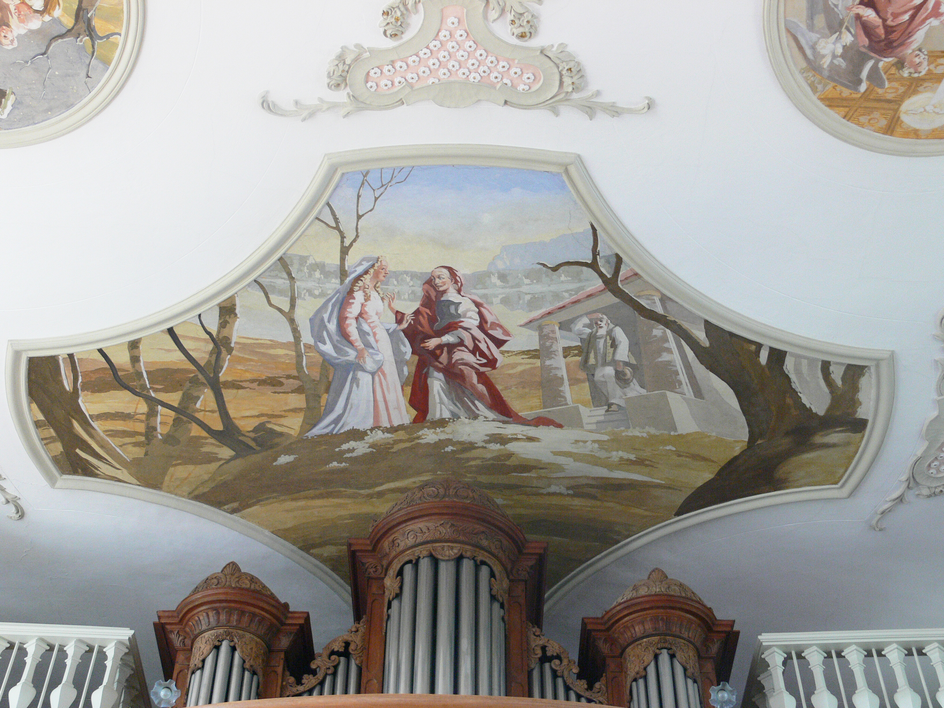 Bergatreute Pfarrkirche Schiff Fresko über Orgelempore