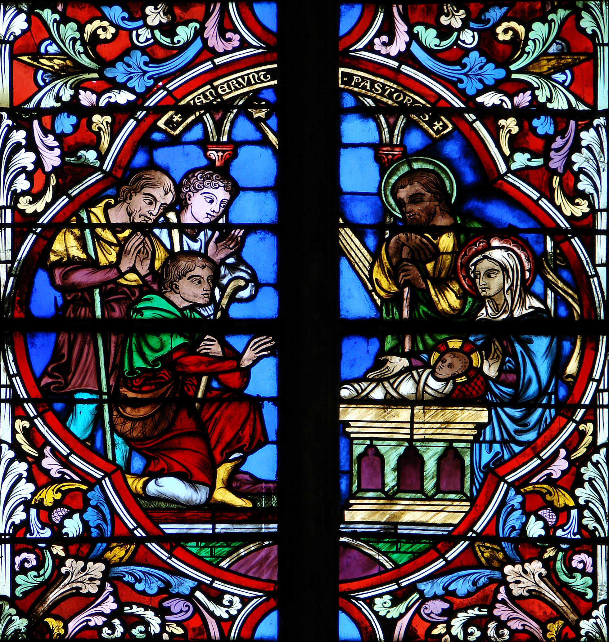 Cathédrale de Meaux Vitrail Marie 290708 4