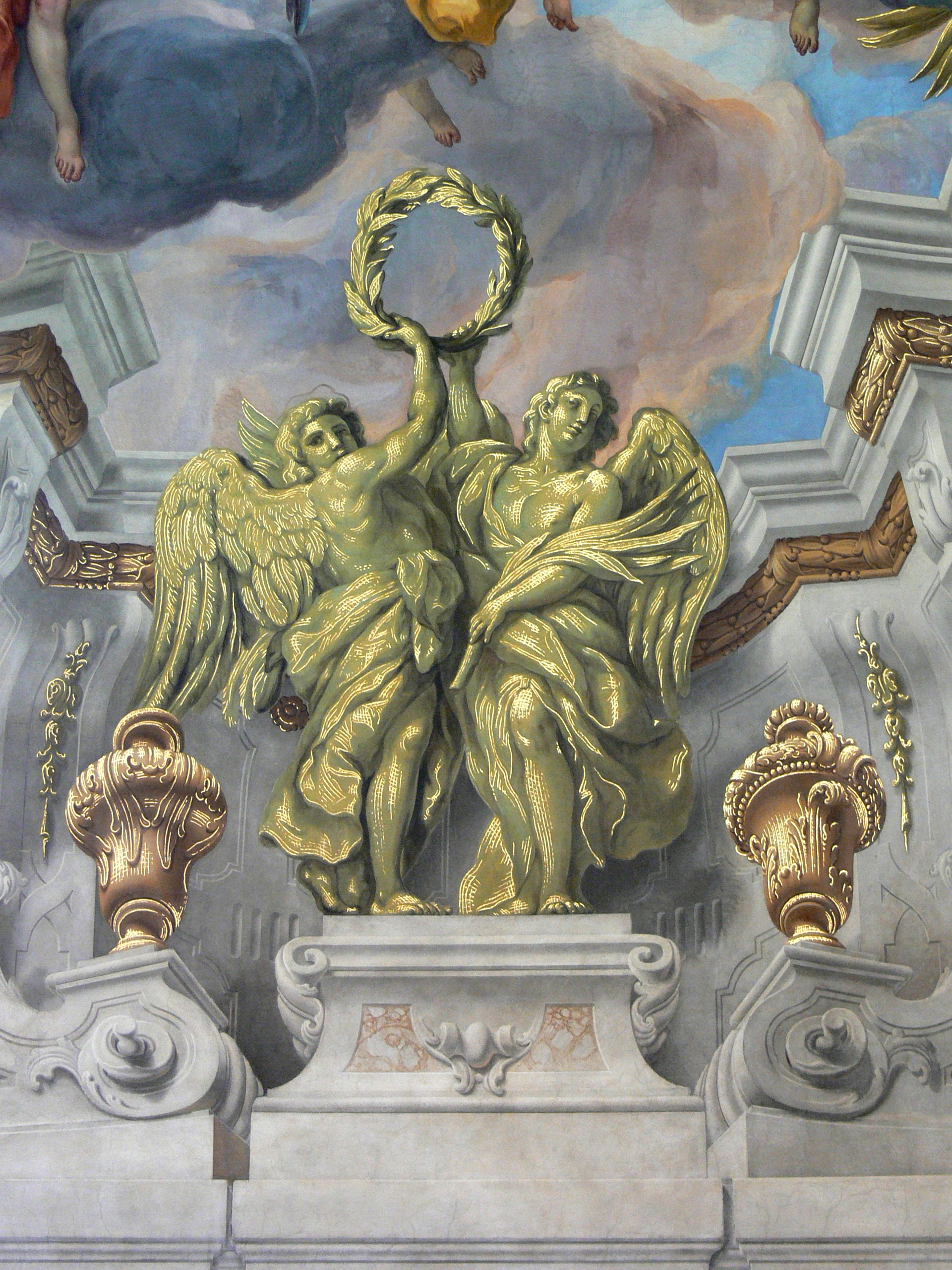 Karlskirche Frescos - Engel mit Lorbeerkranz