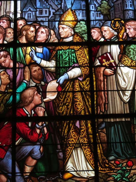 Détail vitrail nord chœur église Saint-Ouen du Tronquay