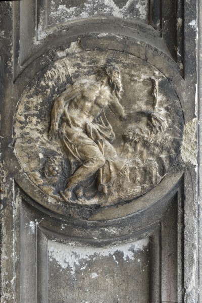 Dorsoduro Chiesa di San Sebastiano medaglione San Girolamo a Venezia