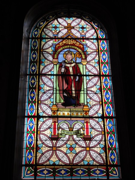 Haspres (Nord, Fr) église, vitrail Saint Hugues