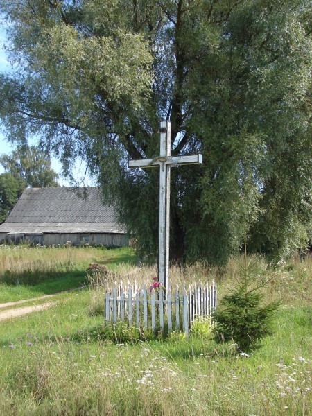 Krucifikss pie Gelutjovas, Robežnieku pagasts, Krāslavas novads, Latvia - panoramio