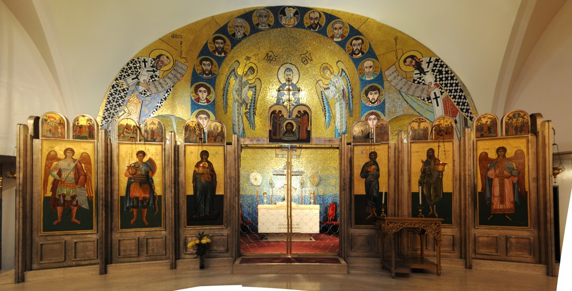 Seattle, St. Demetrios iconostasis and sanctuary pano 01