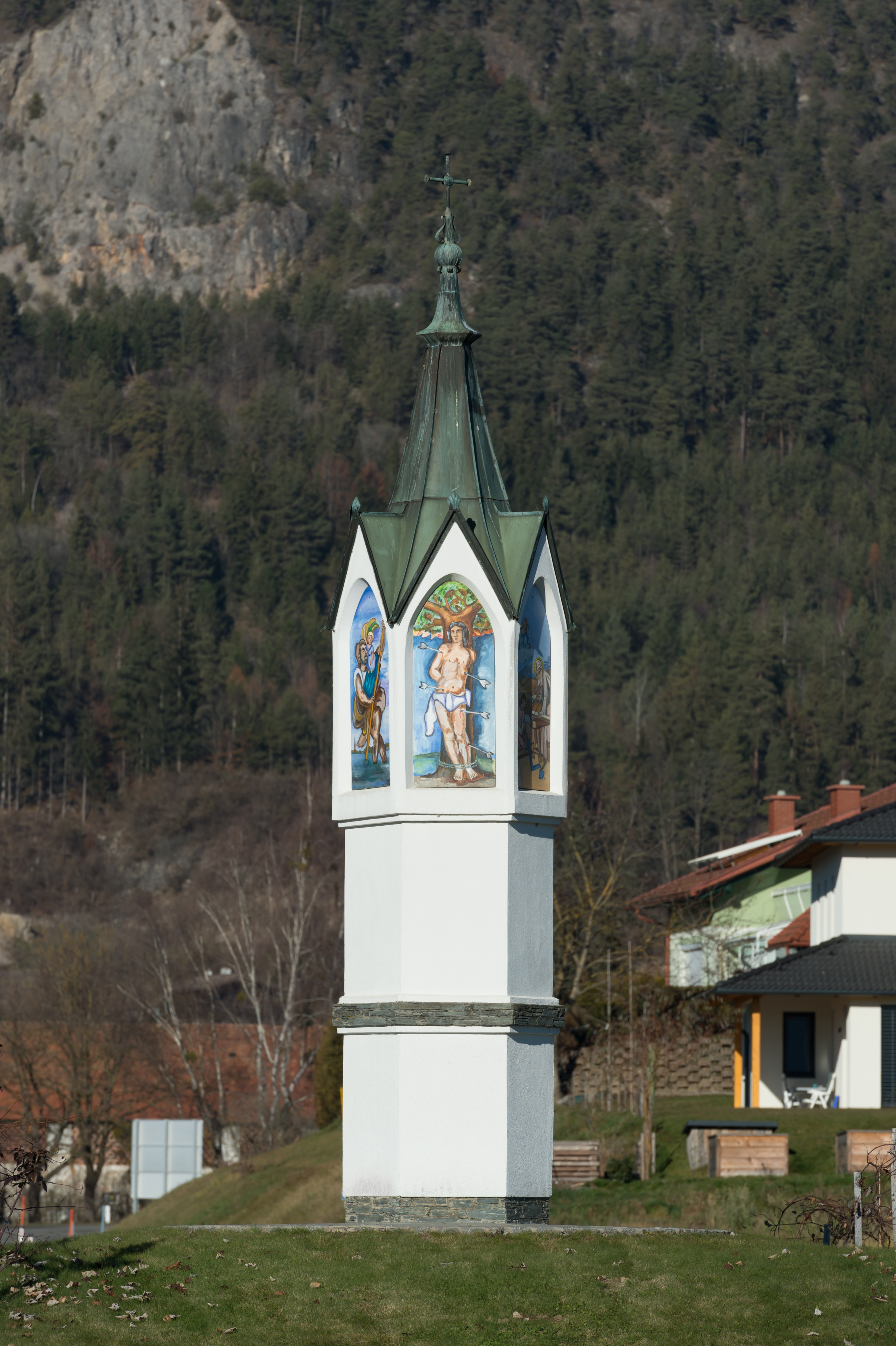 Sankt Georgen am Laengsee Launsdorf Kreisverkehr Bildstock 02122015 2423