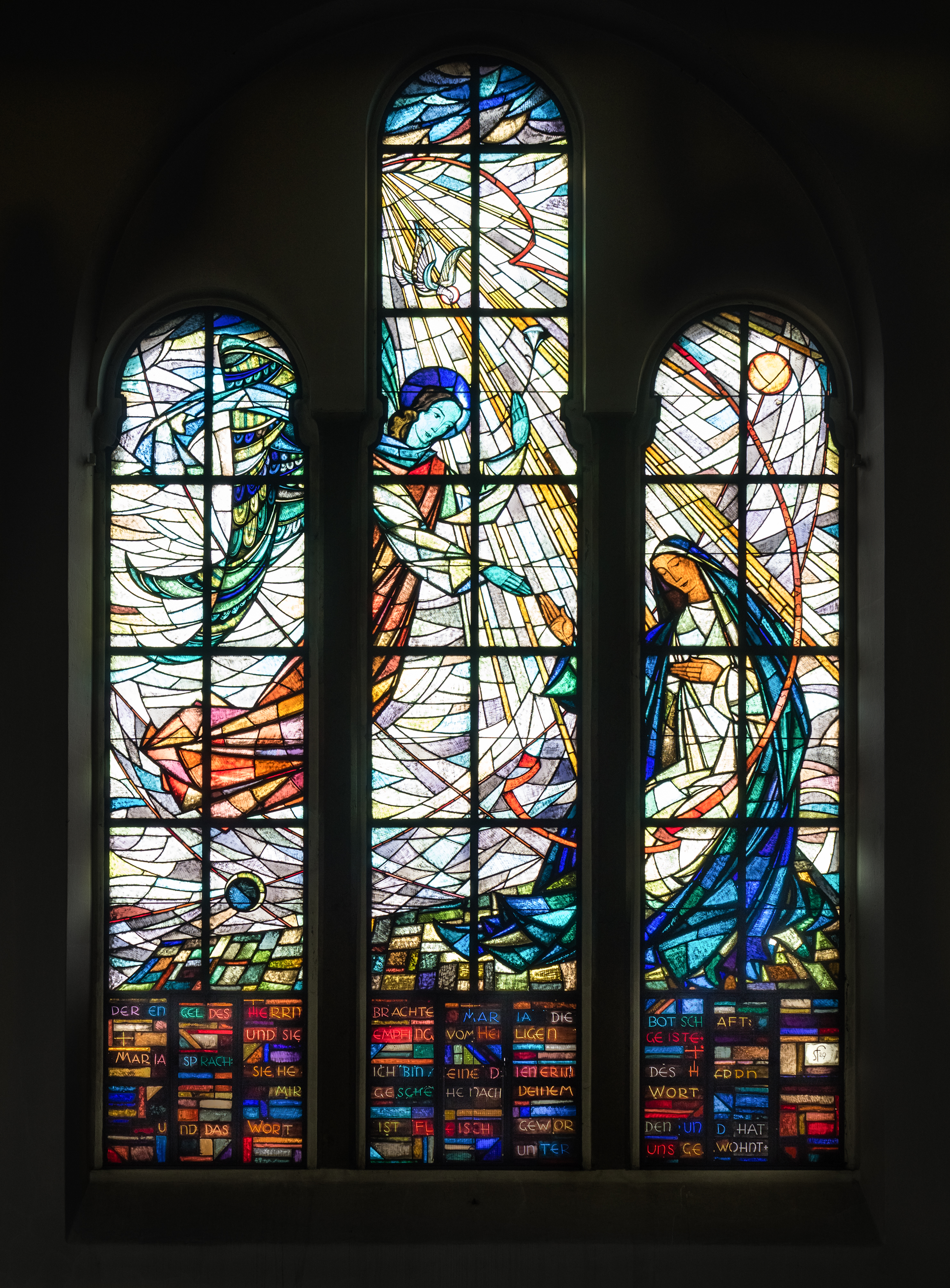 St.Otto-Bamberg-window-P2026768hdrPS