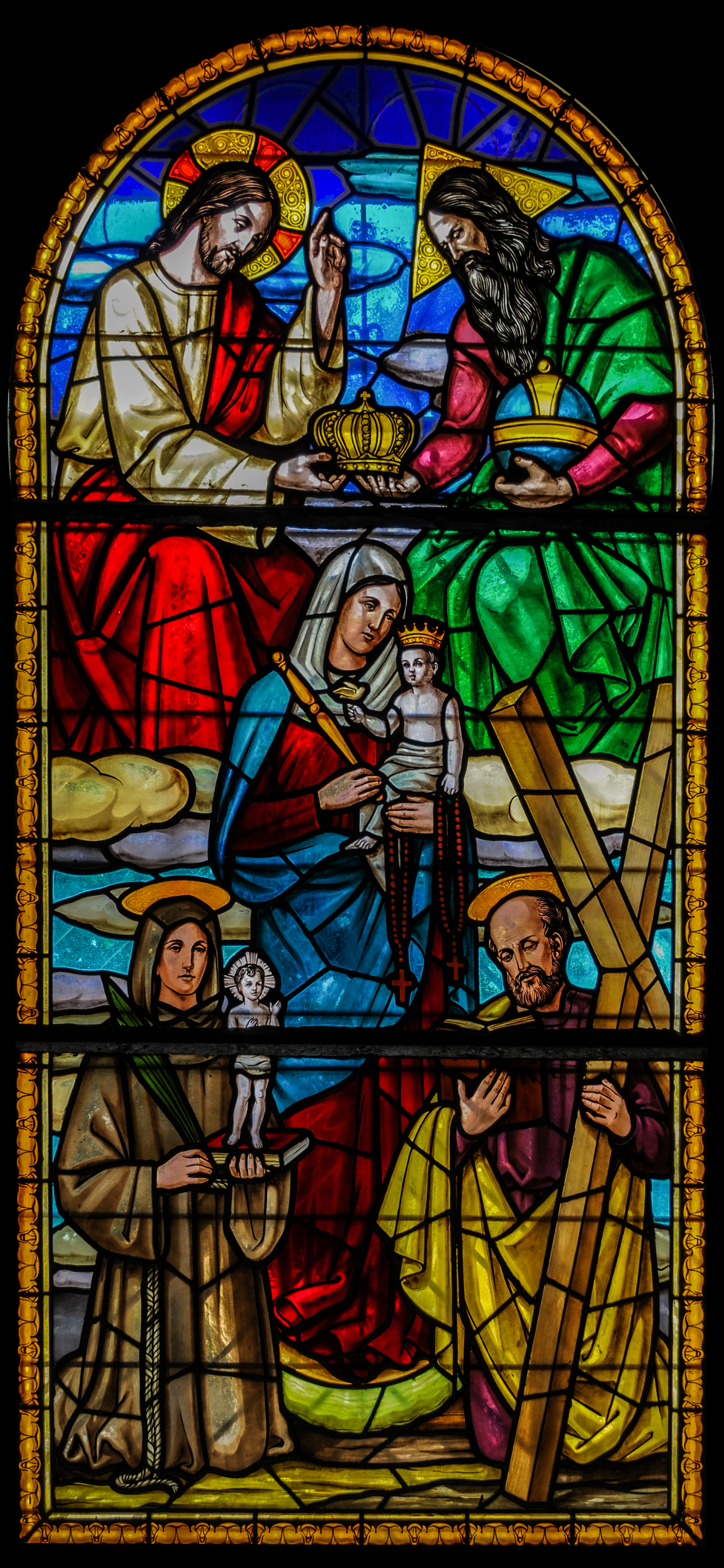 Stained glass in the Basilica of Our Lady of Chiquinquira 2