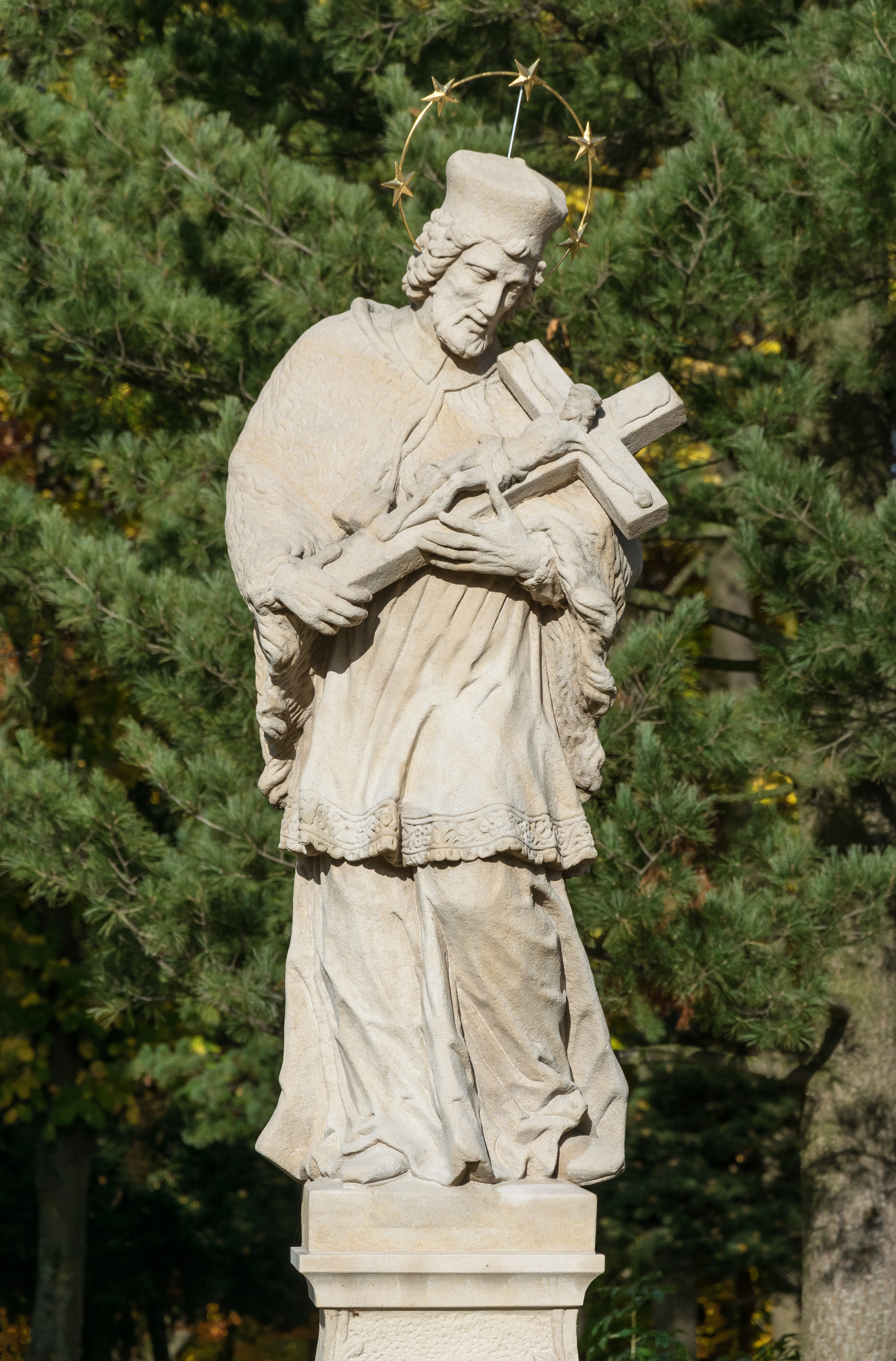 2017 Figura św. Jana Nepomucena w Stroniu Śląskim 4