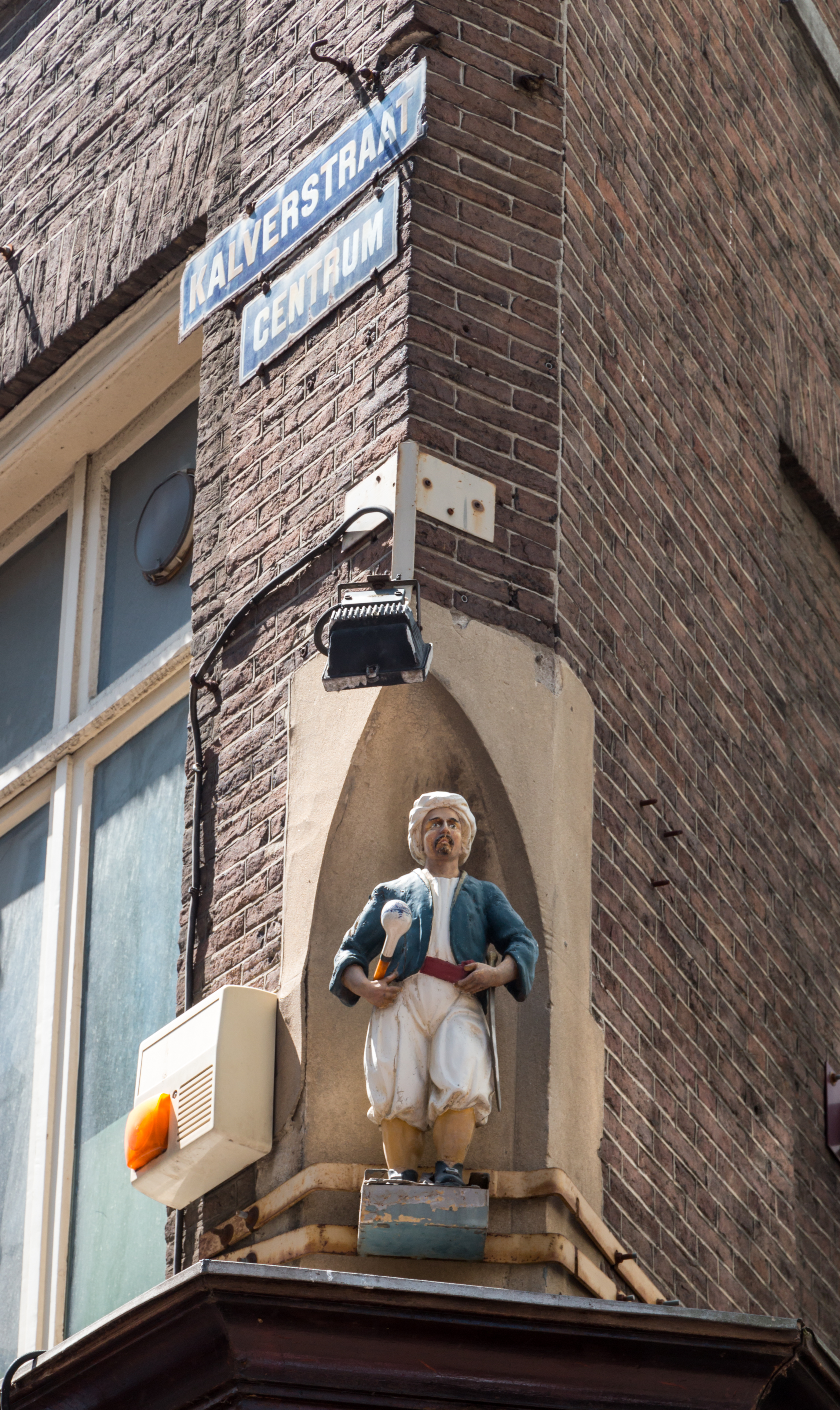 Amsterdam (NL), Figur in der Kalverstraat -- 2015 -- 7198
