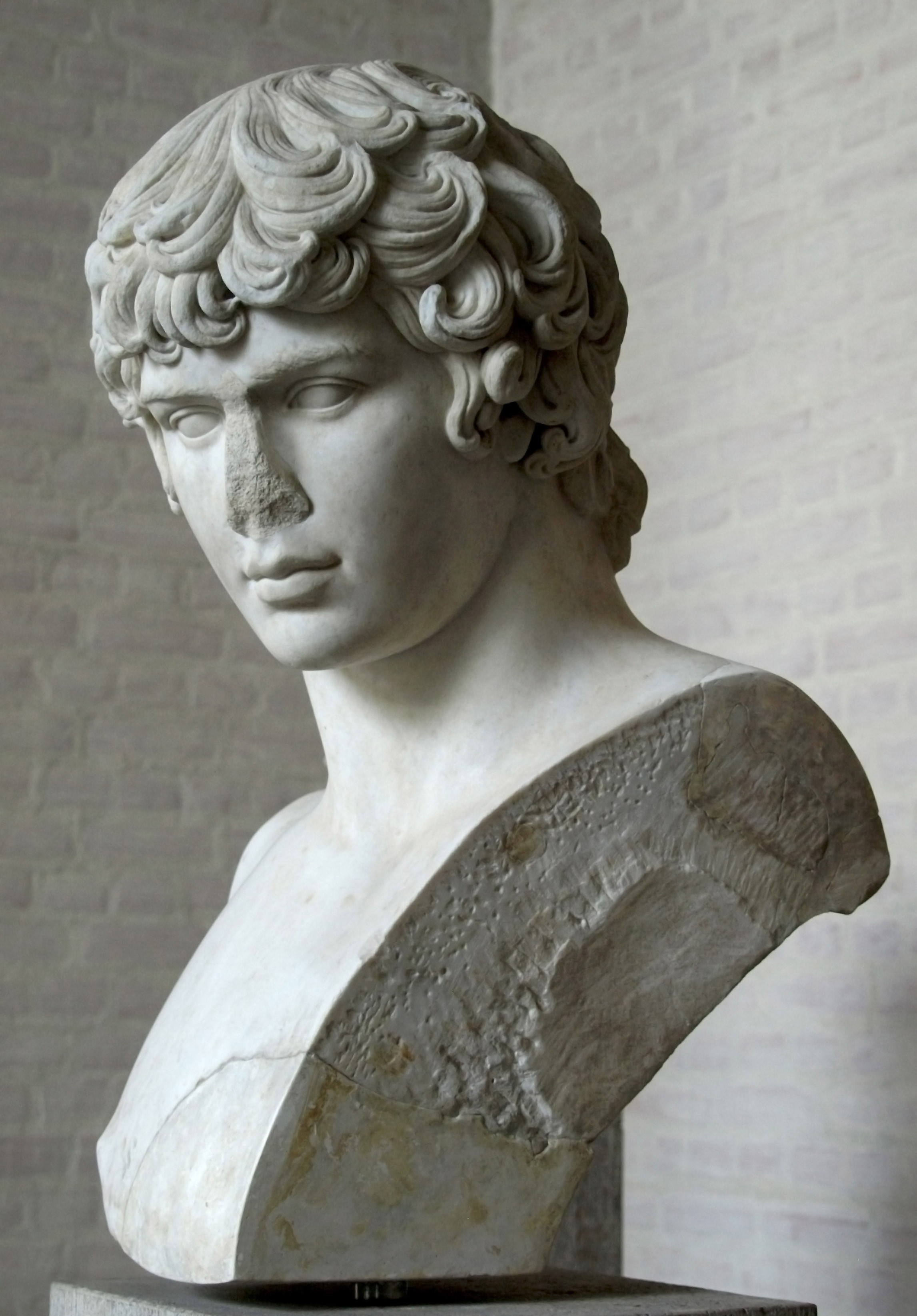 Antinous, Glyptothek, Munich (2)