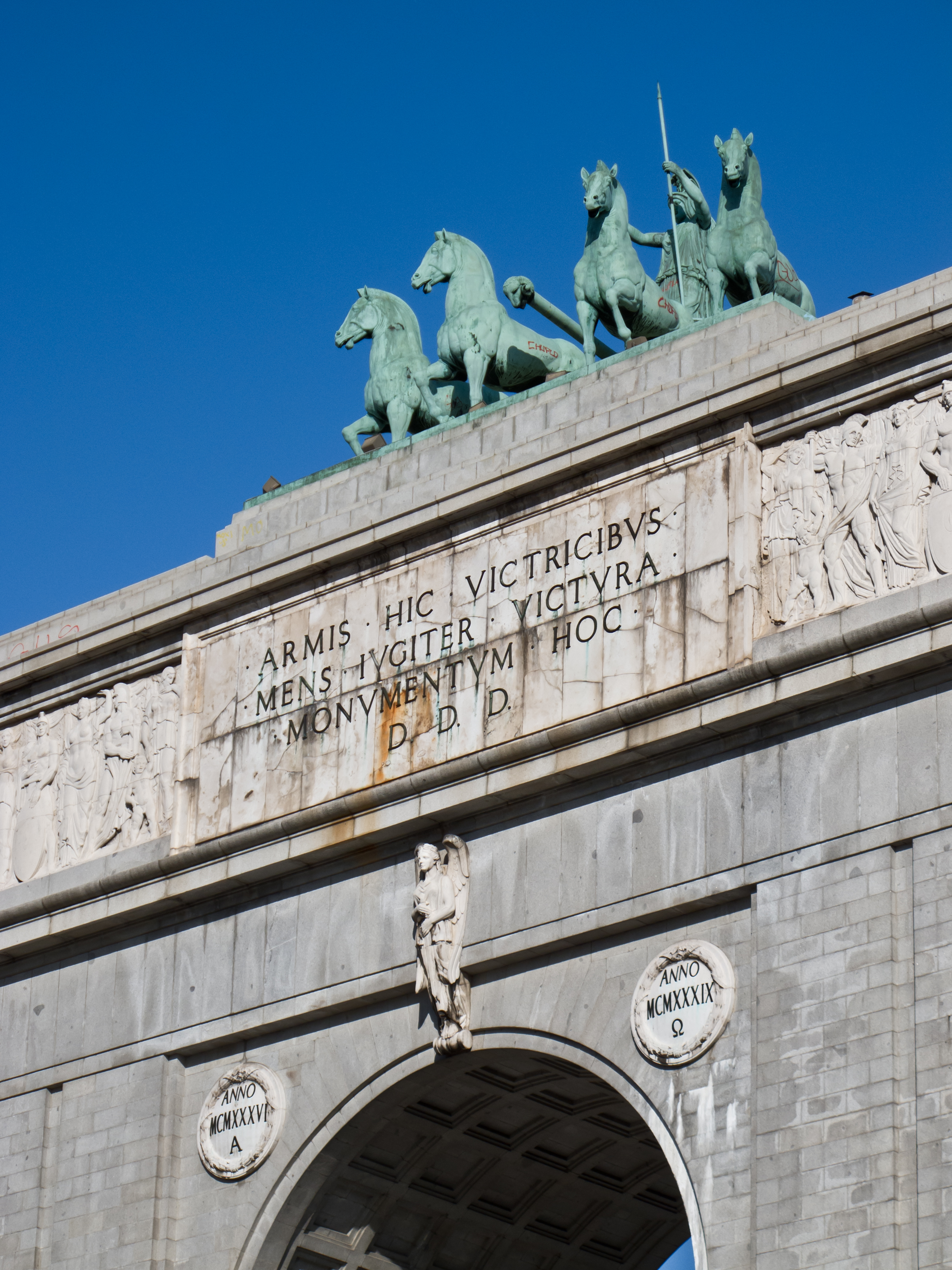 Arco de la victoria - 08
