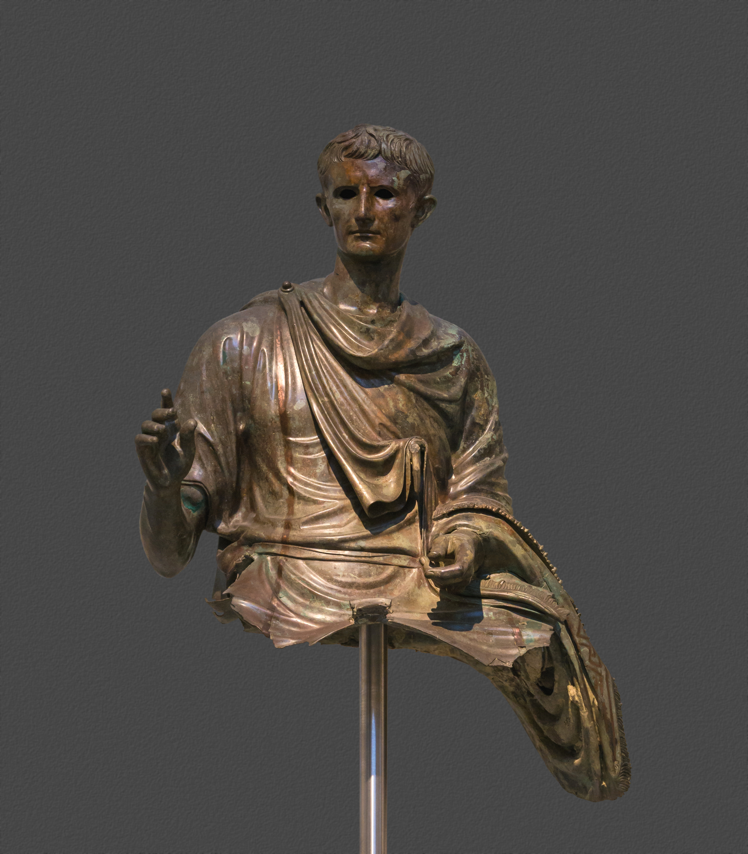 Augustus Bronze X23322 NAMAthens