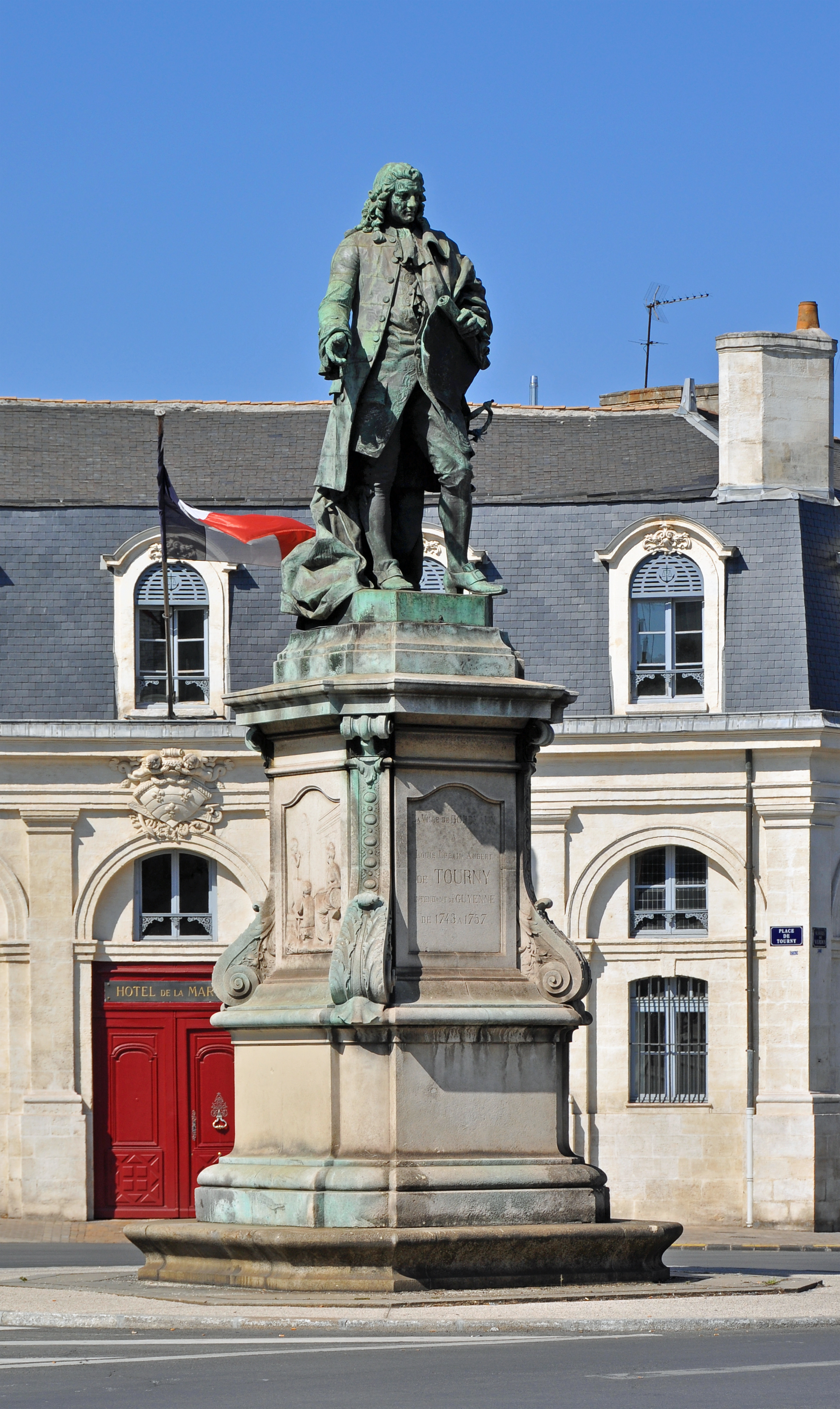 Bordeaux Statue Tourny R01