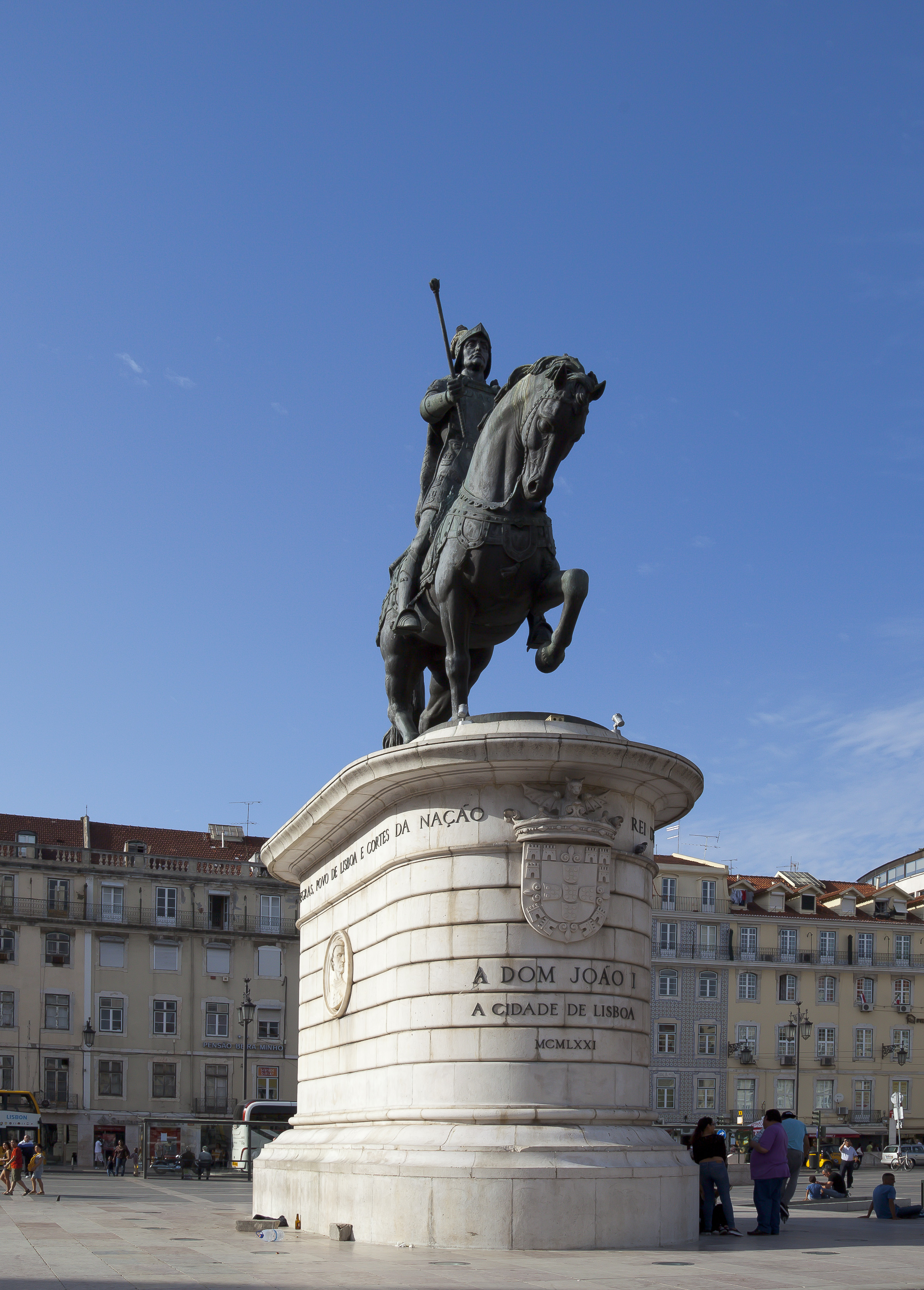 Estatua de Don Juan I, Plaza de Figueira, Lisboa, Portugal, 2012-05-12, DD 01