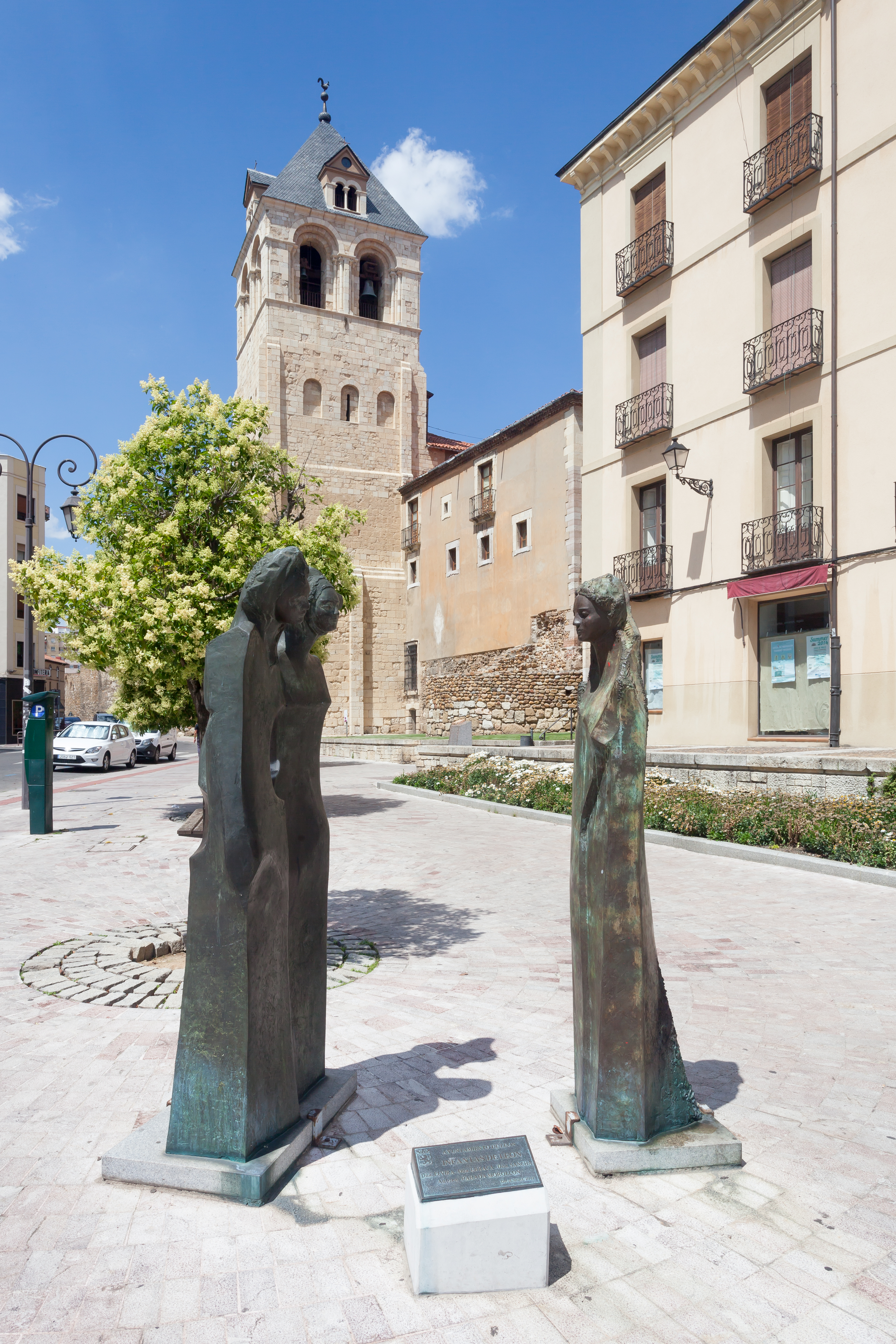 Infantas de León. Parada Morollon 84