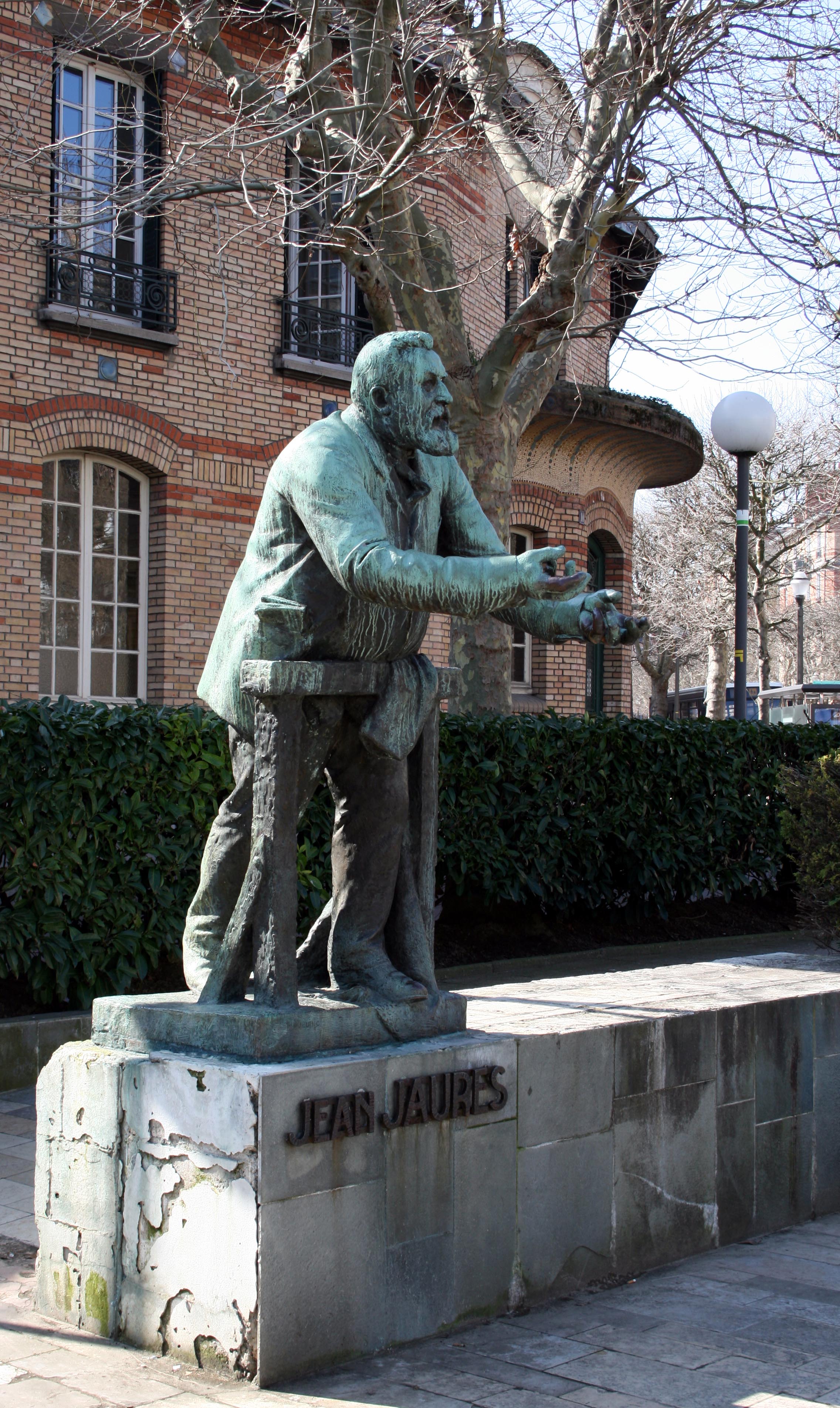 Jean Jaures Suresnes (1)