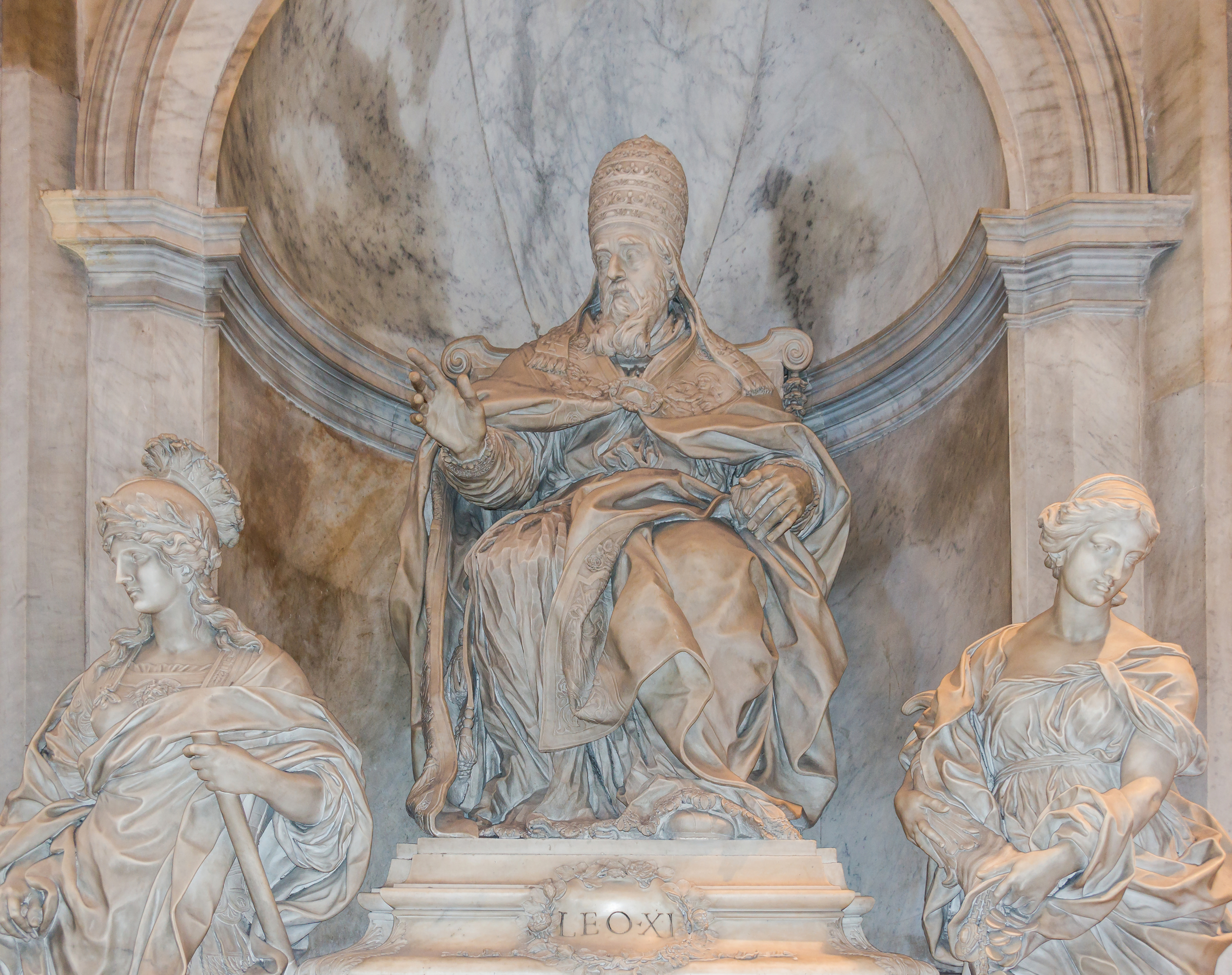 Leo XI monument Saint Peter's Basilica Vatican City