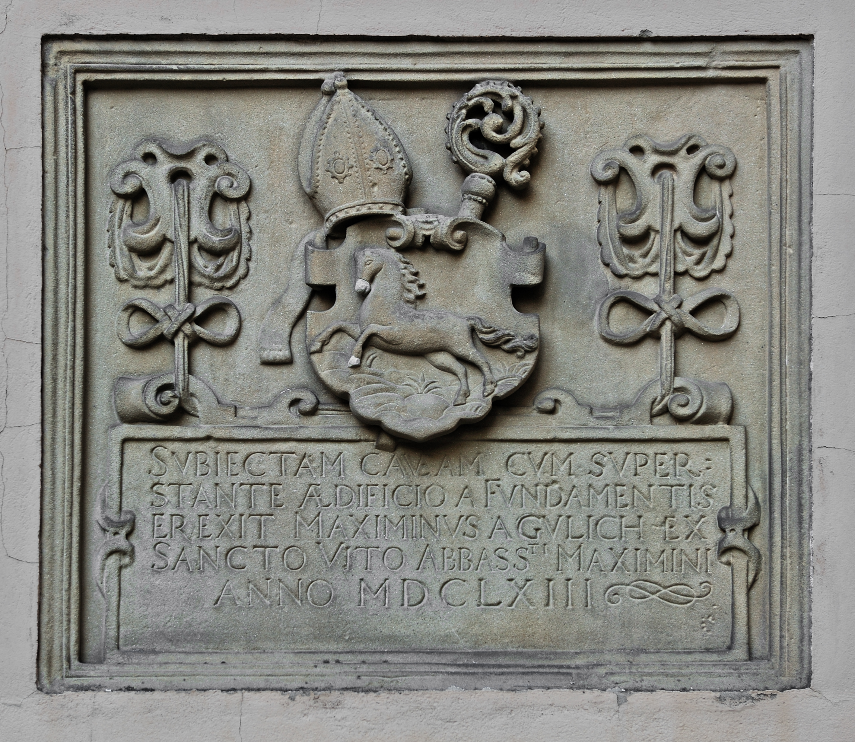Luxembourg City Hôtel St Maximin plaque west