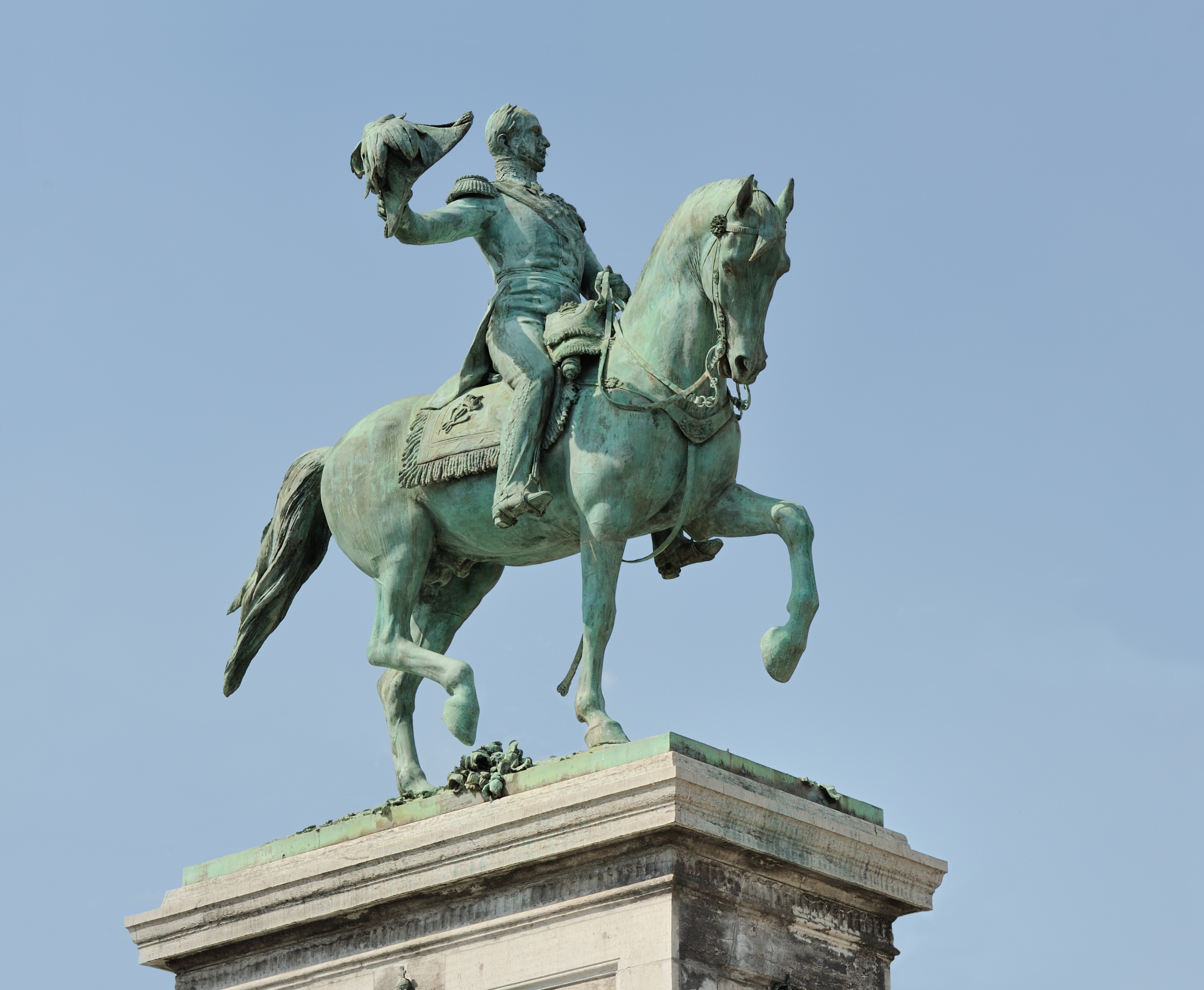 Luxembourg City monument Guillaume II statue 2011