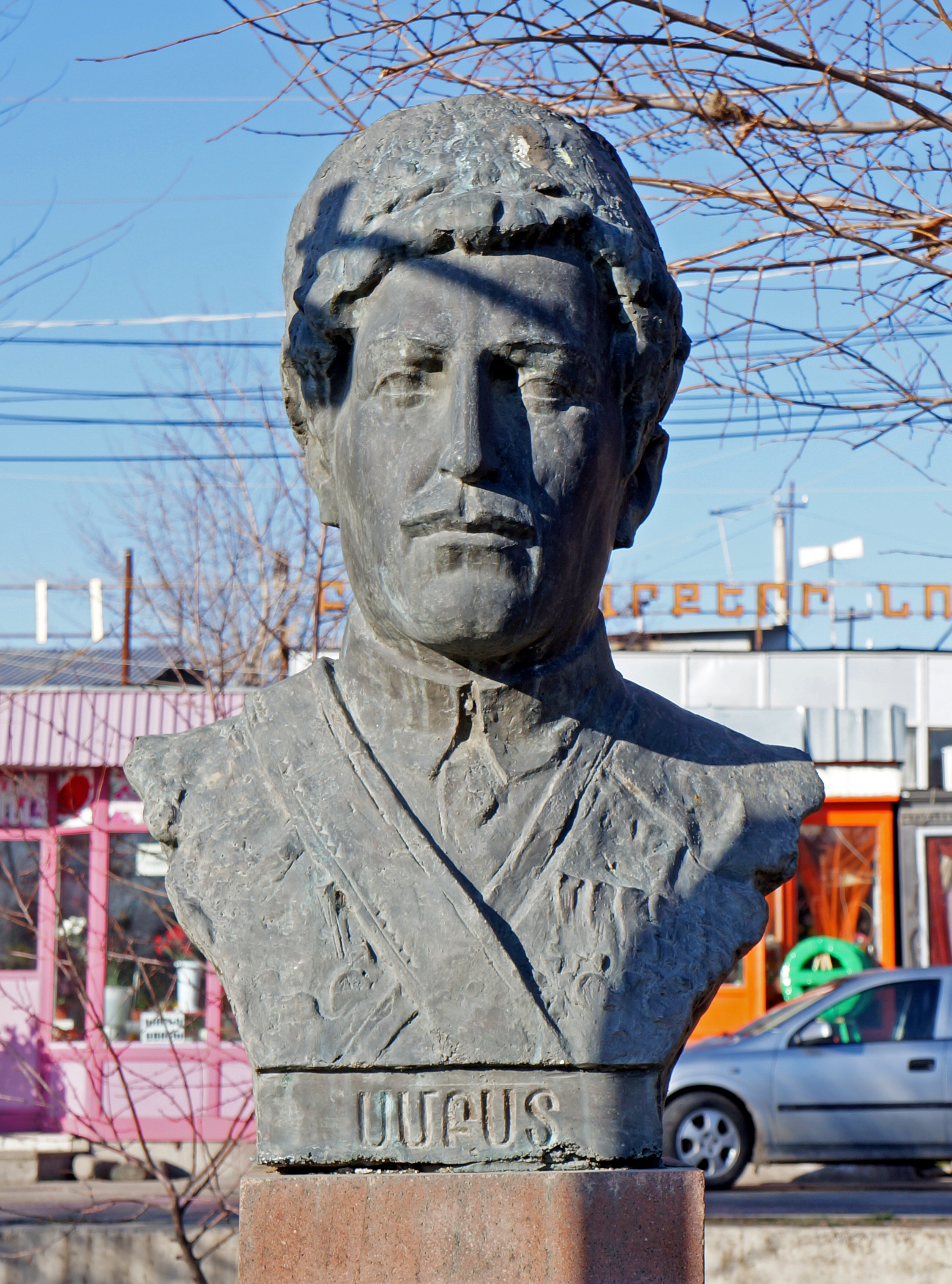 Makhluto1