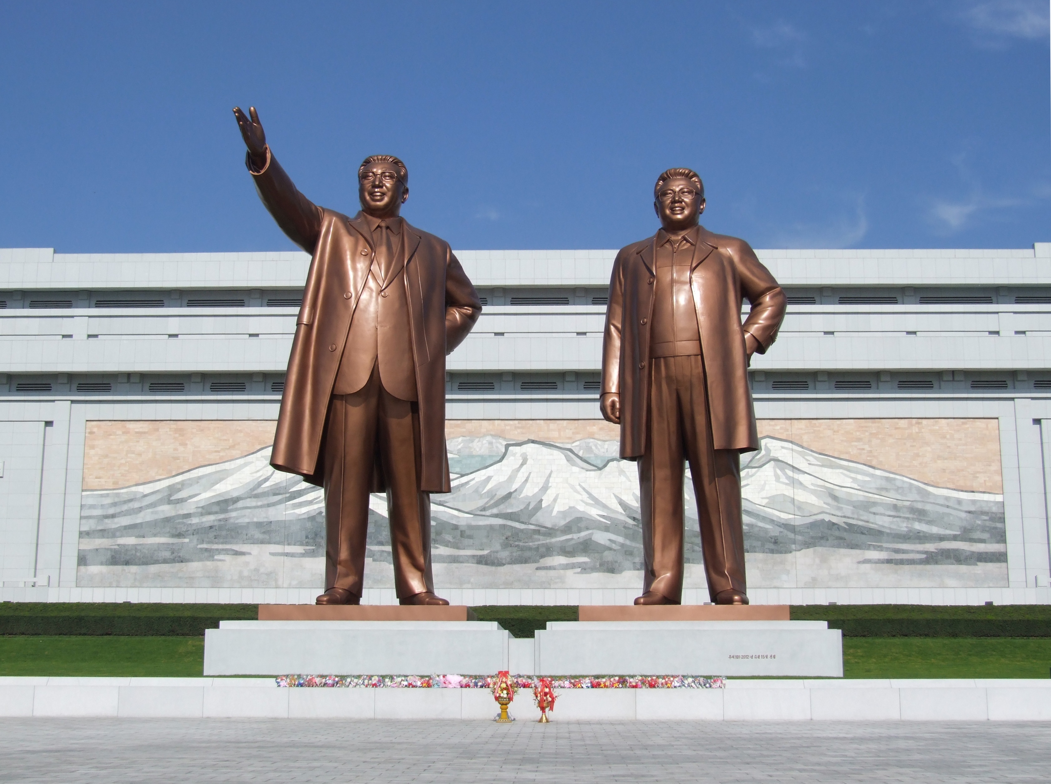 Mansudae Grand Monument 08