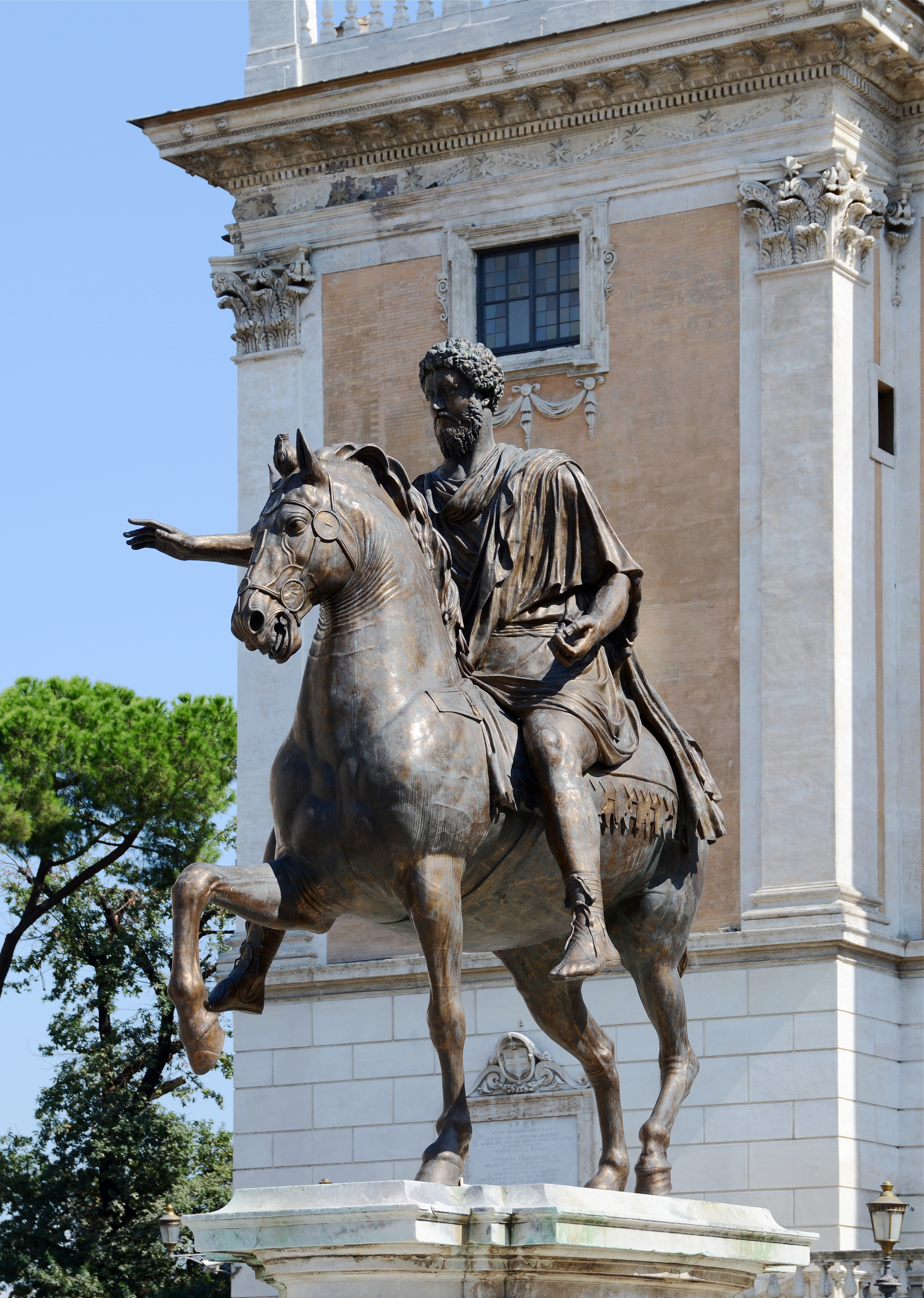 Marcus Aurelius Capitoline Hill September 2015-1