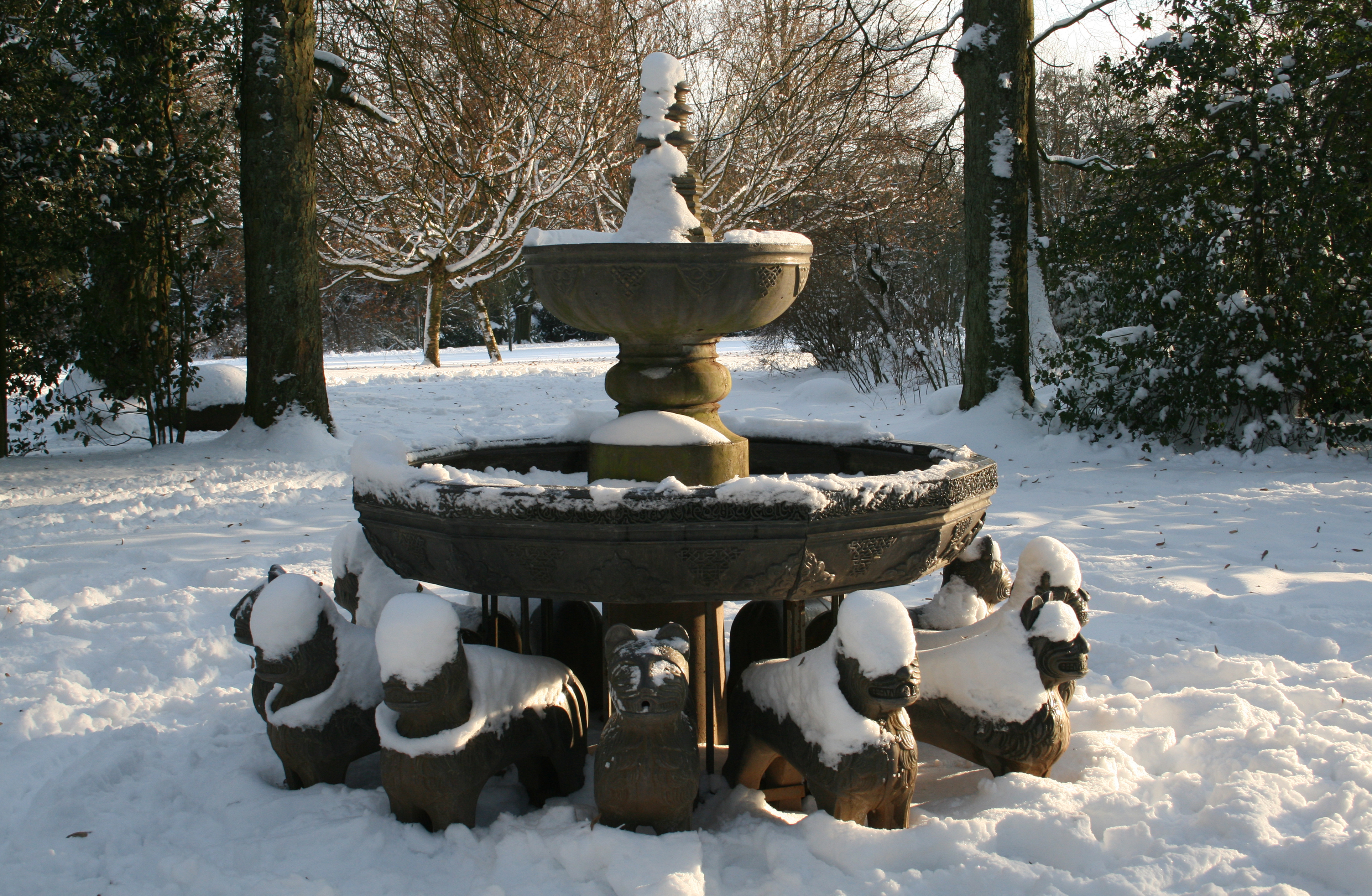 Mariemont Fontaine des lions 101225 (1)