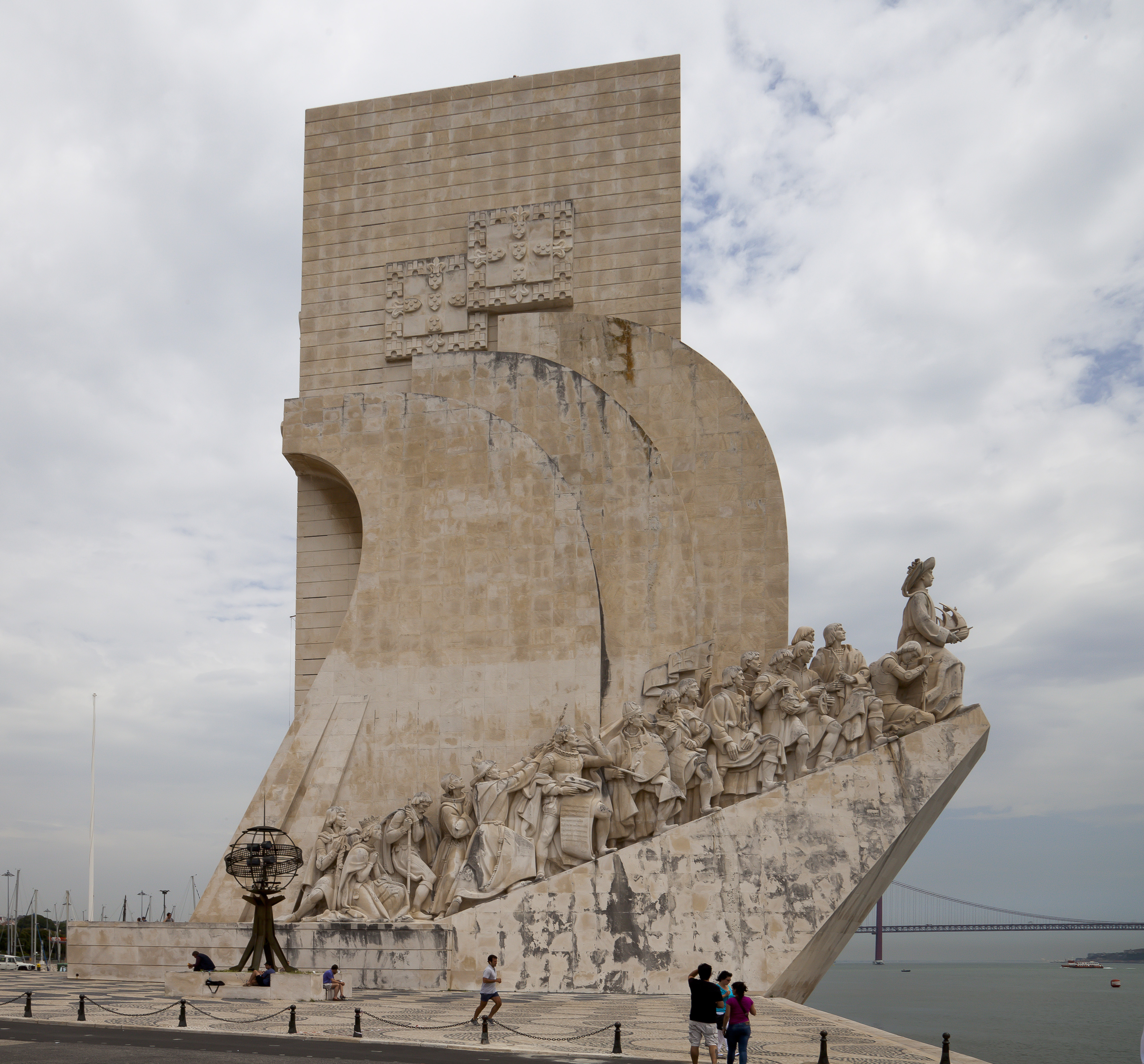 Monumento a los Descubrimientos, Lisboa, Portugal, 2012-05-12, DD 07
