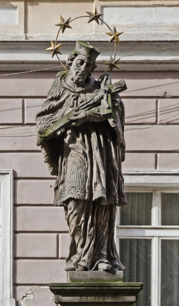 2014 Kłodzko, posąg św. Jana Nepomucena, 04