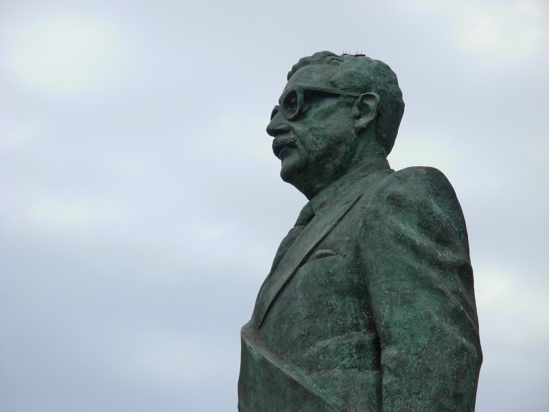 Allende moneda