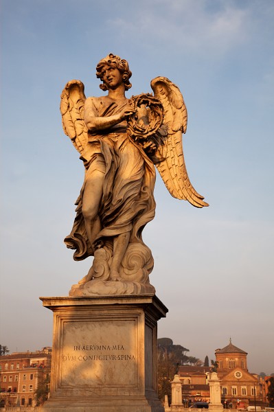 Angel with thorn crown on Sant Angelo Bridge 01