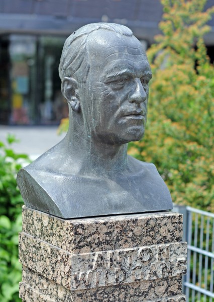 Anton Wildgans - Denkmal-RalfR-2
