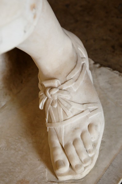 Artemis Gabii Louvre Ma529 n5