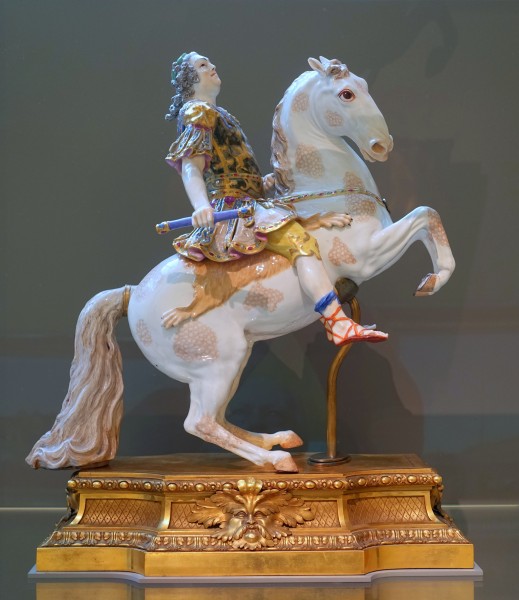 Augustus III, Johann Joachim Kaendler, Meissen Porcelain Factory, c. 1753, hard-paste porcelain - Wadsworth Atheneum - Hartford, CT - DSC05283