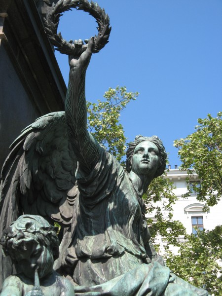 Beethovenplatz 08