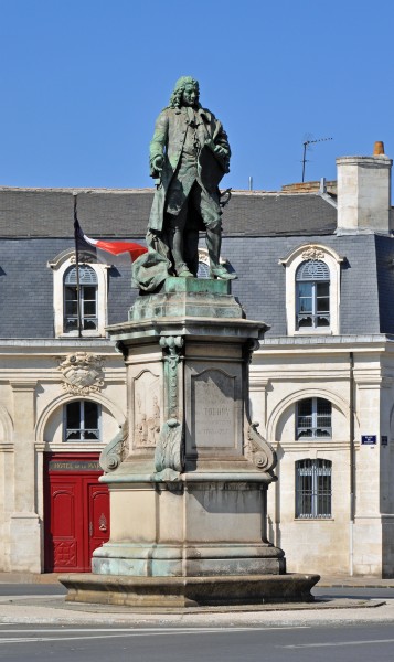 Bordeaux Statue Tourny R01