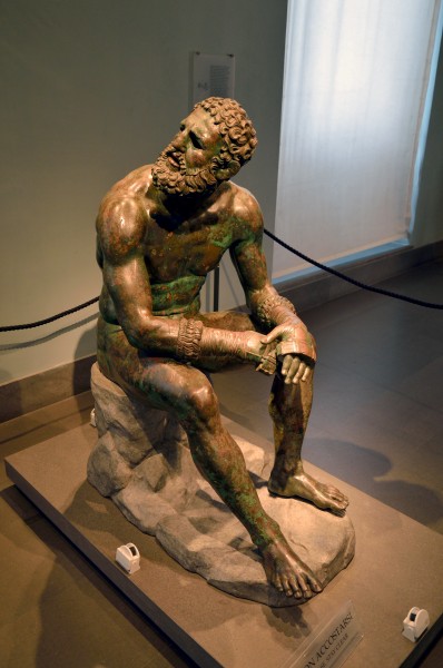 Boxer of Quirinal (Mys from Taranto) - Lateral View