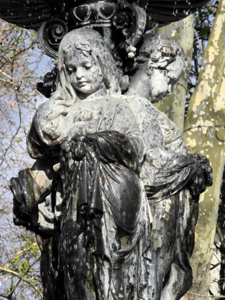 Brunnen am Stadelhoferplatz 2012-03-30 17-31-30 (P7000)