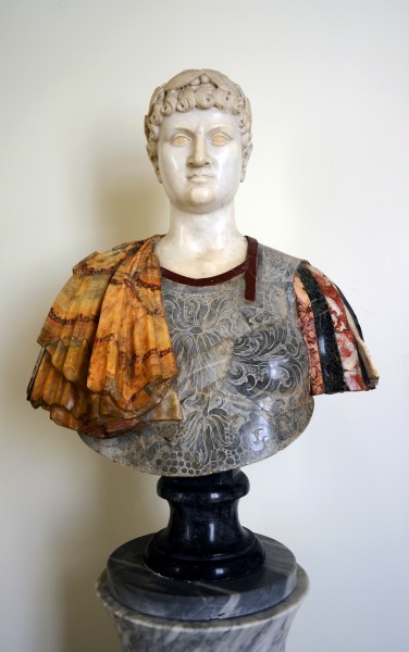 Bust in Museo di Capodimonte (Naples)