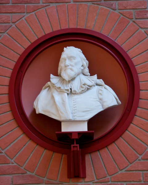 Bust of Robert Cotton, British Library