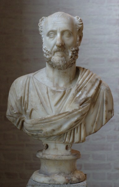Bust Roman 200 CE toga Glyptothek Munich 382
