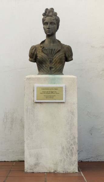 BustoRafaeladeVeraMujica-jun2015