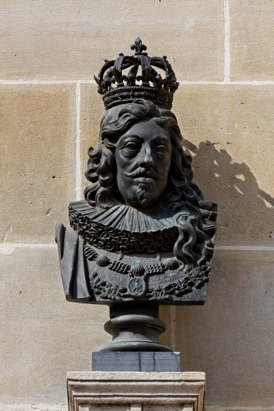 Château de Chantilly - Cour de la Capitainerie - PA00114578 - 003
