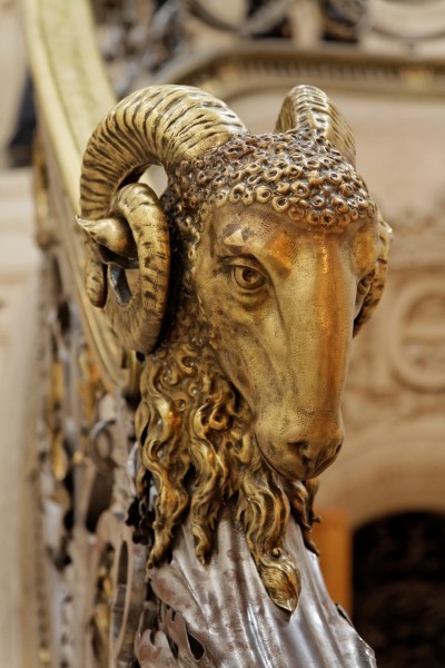 Château de Chantilly - Vestibule d'Honneur - La rambarde - PA00114578 - 008